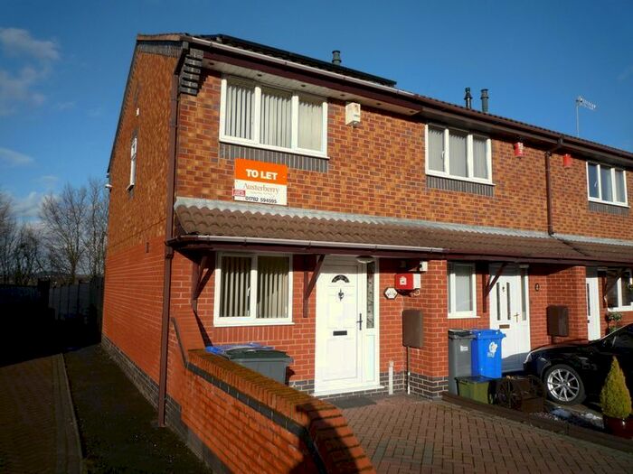 2 Bedroom Semi-Detached House To Rent In Tolkien Way, Hartshill, Stoke-On-Trent, Staffordshire, ST4