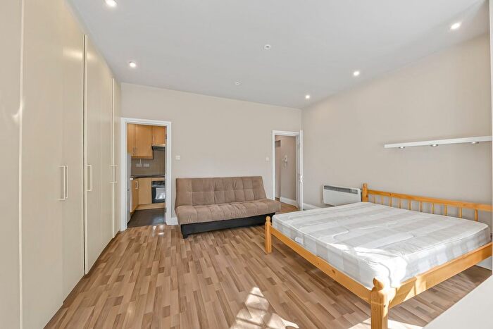 Studio To Rent In Fellows Road, South Hampstead, NW3