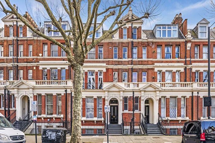 2 Bedroom Flat To Rent In Sutherland Avenue, London, W9