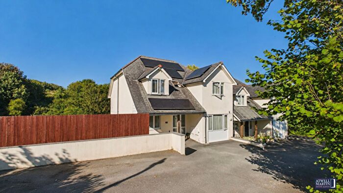 5 Bedroom Detached House For Sale In Elburton Road, Plymouth, PL9