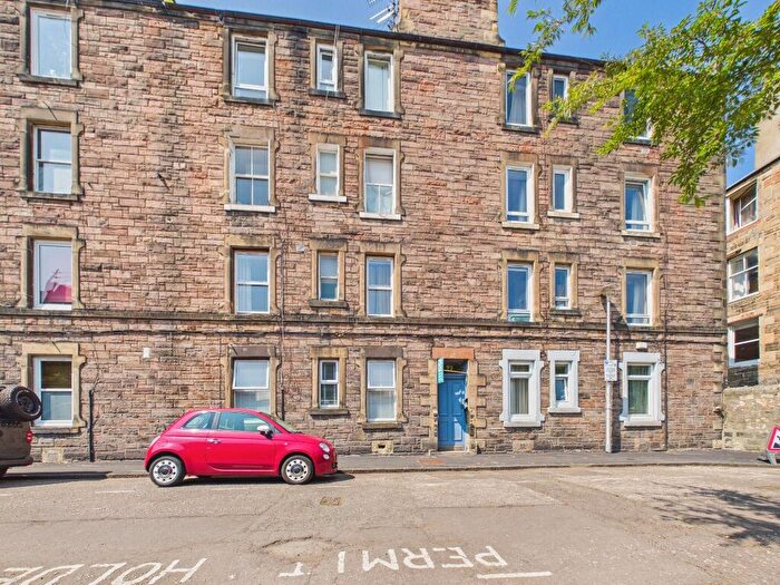1 Bedroom Flat To Rent In Maryfield, Easter Road, Edinburgh, EH7