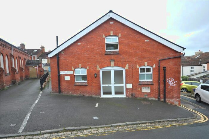 2 Bedroom Detached House To Rent In Dowling Street, Swindon, SN1