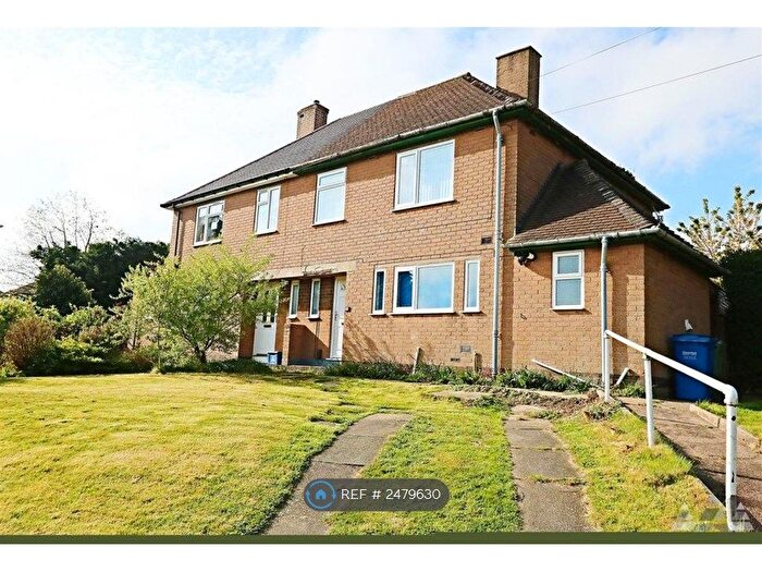 2 Bedroom Semi-Detached House To Rent In Windermere Road, Chesterfield, S41