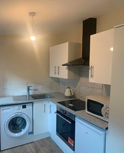 Studio To Rent In Kingston Road, New Malden, KT3
