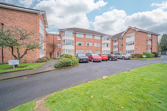 2 Bedroom Apartment For Sale In Grange Road, Solihull, B91