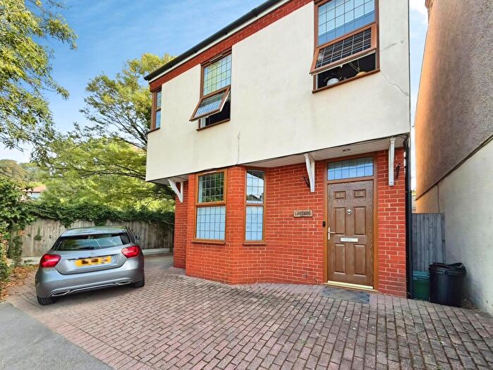 4 Bedroom Detached House To Rent In Gwydyr Road Bromley, BR2