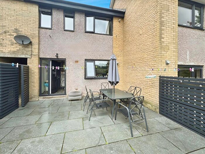 2 Bedroom End Of Terrace House To Rent In Railes Close, Luddendenfoot, Halifax, West Yorkshire, HX2