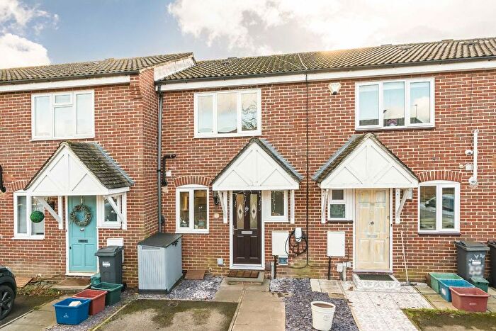 2 Bedroom Terraced House To Rent In Bankside Close, Isleworth, TW7