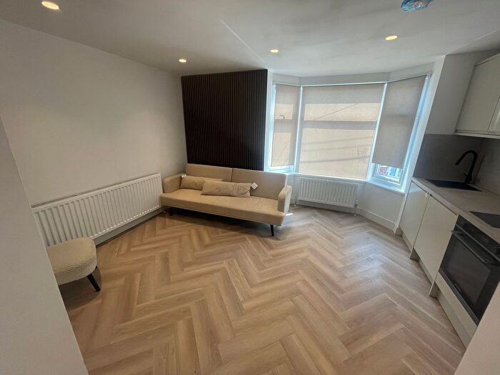1 Bedroom Flat To Rent In Grafton Street, Coventry, CV1