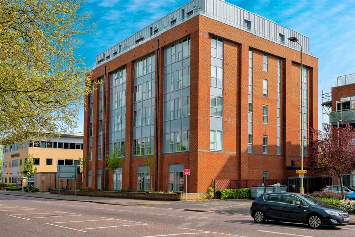 1 Bedroom Flat To Rent In Bridge Road East, Welwyn Garden City, AL7