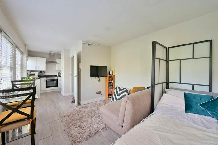 Studio For Sale In Cambalt Road, Putney, London, SW15