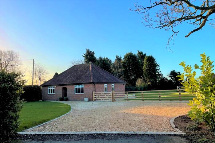 4 Bedroom Detached House For Sale In Jenkins Lane, St. Leonards, Tring HP23