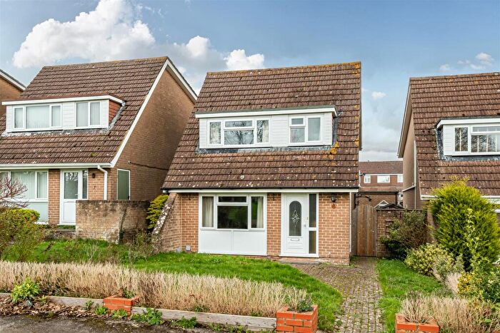 3 Bedroom Detached House For Sale In Fair Acre Walk, Fareham, PO14