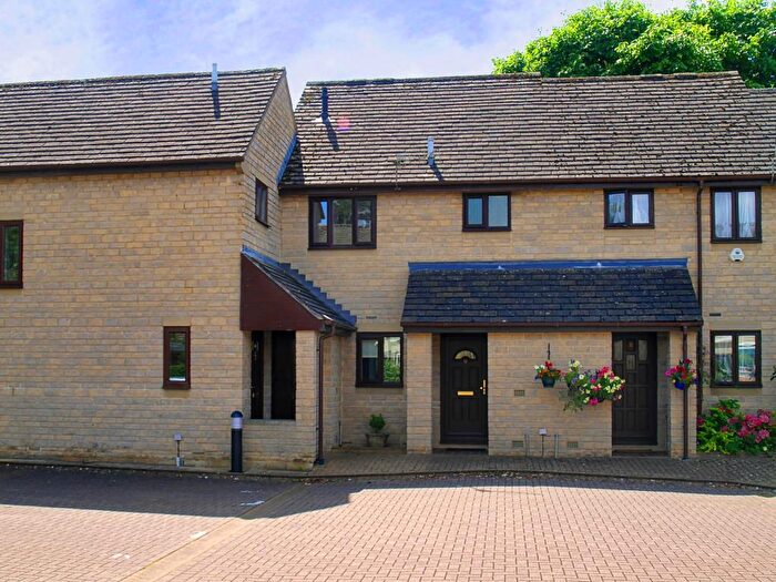 3 Bedroom Terraced House To Rent In Priory Close, Cirencester, GL7