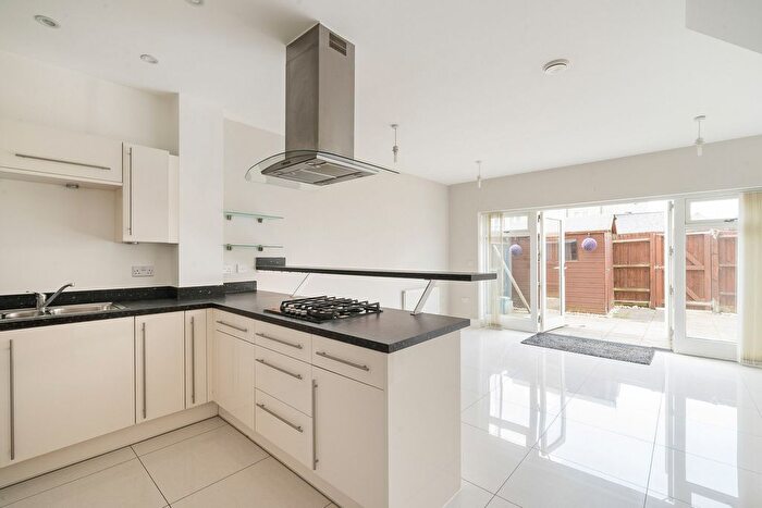 5 Bedroom Terraced House To Rent In Marbaix Gardens, Isleworth, TW7