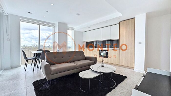 1 Bedroom Flat To Rent In Bouchon Point, Cendal Crescent, London, E1