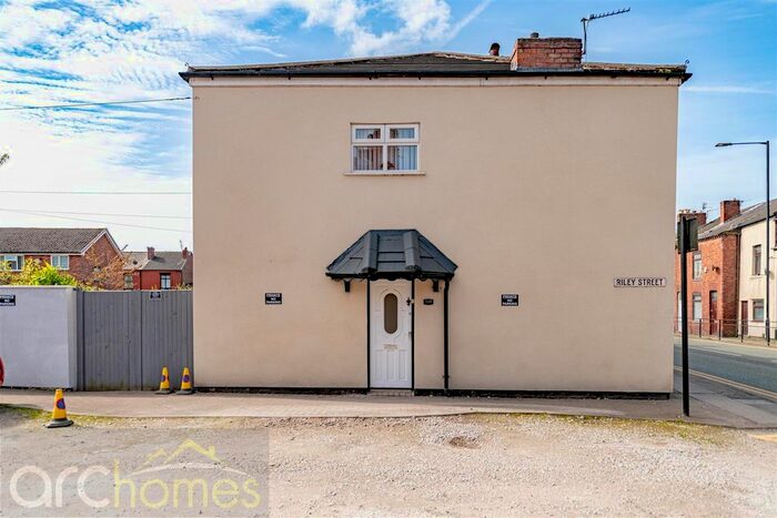 2 Bedroom Property To Rent In Leigh Road, Atherton, Manchester, M46