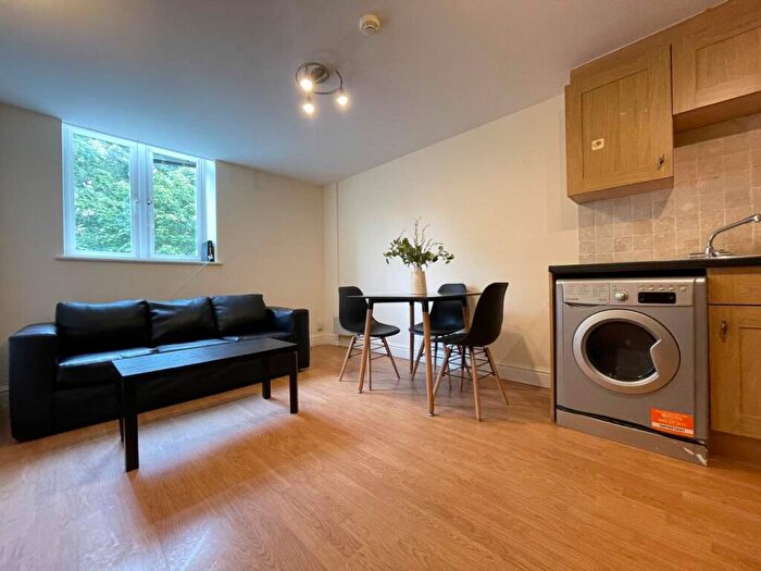1 Bedroom House To Rent In Llanbeddian Gardens, Cardiff, CF24