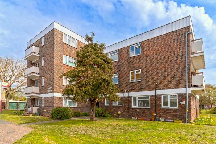 2 Bedroom Flat To Rent In Freehold Street, Shoreham-By-Sea, BN43