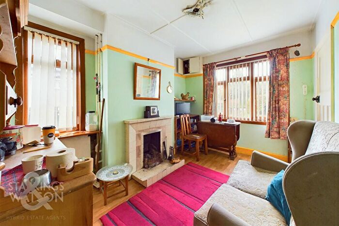 2 Bedroom Semi-Detached House For Sale In Beccles Road, Bungay, NR35