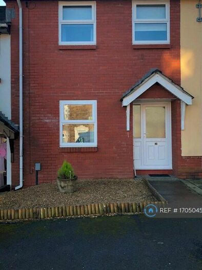 3 Bedroom Semi-Detached House To Rent In Lime Tree Grove, Swansea, SA6