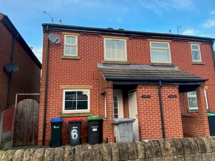 2 Bedroom Semi-Detached House To Rent In Hunters Court, Kirkby In Ashfield, NG17