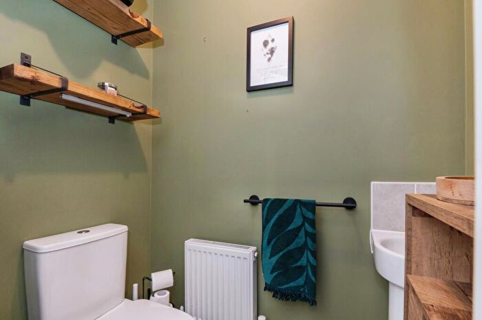 2 Bedroom End Of Terrace House For Sale In Dowling Crescent, Ampfield, Romsey, Hampshire, SO51
