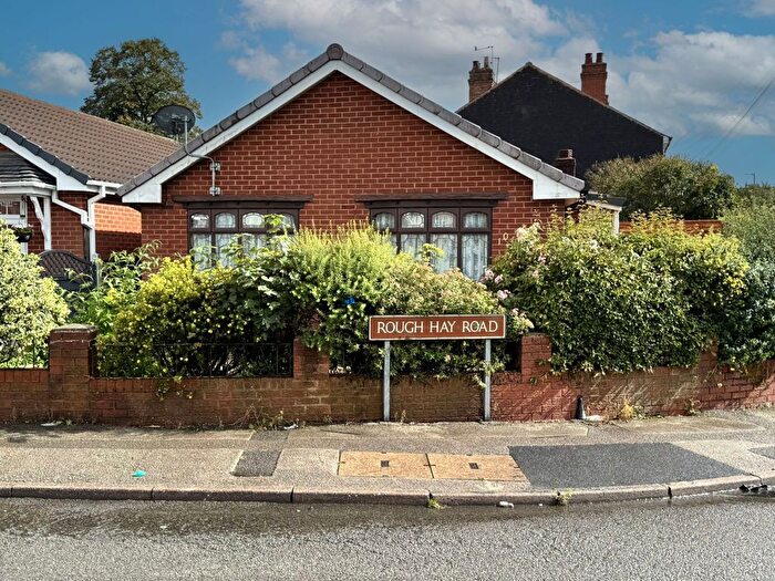 2 Bedroom Bungalow For Sale In Rough Hay Road, Wednesbury, WS10