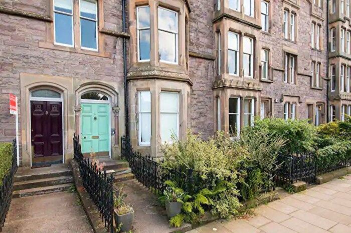 2 Bedroom Flat To Rent In Warrender Park Terrace, Edinburgh, Midlothian, EH9