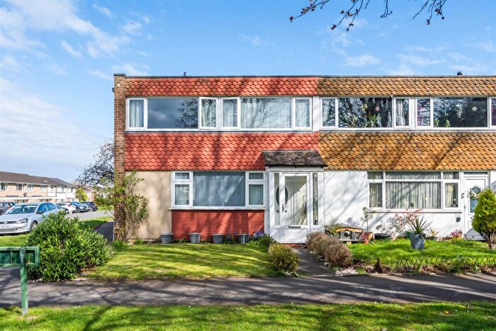 3 Bedroom End Of Terrace House For Sale In Ansley Way, Solihull, B92