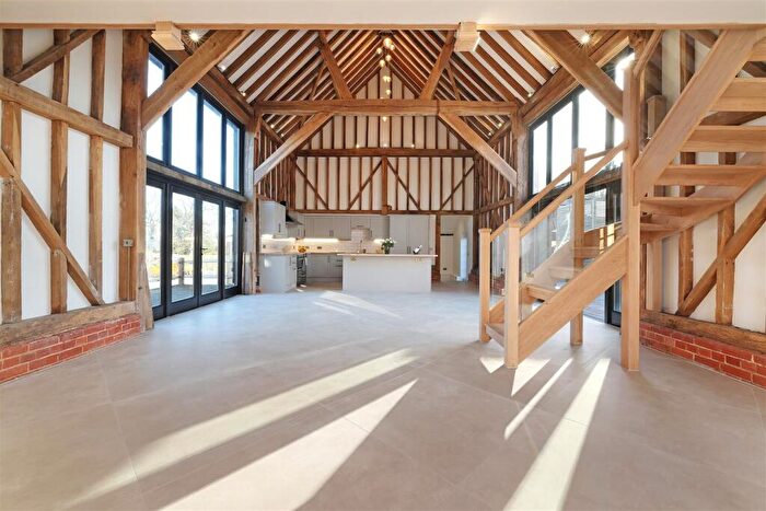 4 Bedroom House For Sale In Reigate, RH2