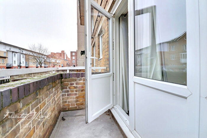 1 Bedroom Flat To Rent In Brodlove Lane, London, E1W