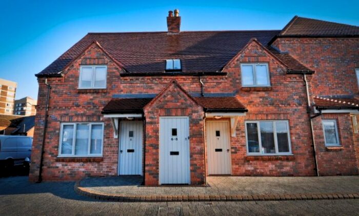 1 Bedroom Flat To Rent In The Square, Swanpool Walk, Worcester St. Johns, Worcester, WR2