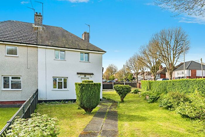 3 Bedroom Semi Detached House For Sale In Priory Road, Dudley, DY1
