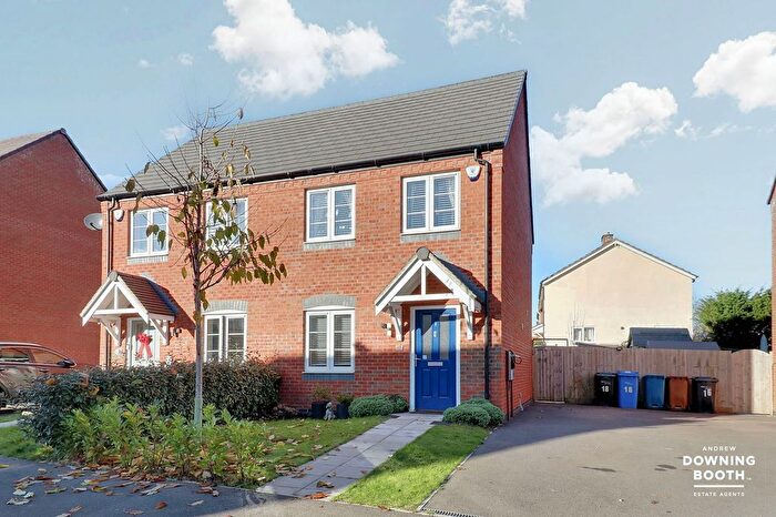 3 Bedroom Semi-Detached House For Sale In Rugeley, Staffordshire, WS15