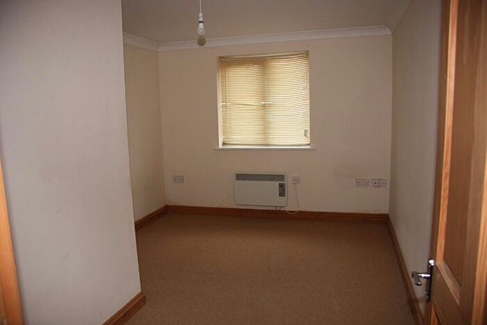 2 Bedroom Semi-Detached House For Sale In Waveney Road, Hunstanton, Norfolk, PE36