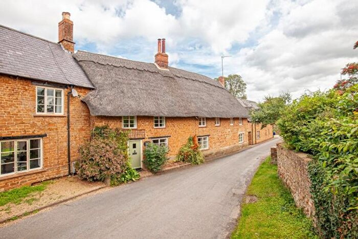 3 Bedroom Cottage To Rent In Milton, Near Banbury, OX15