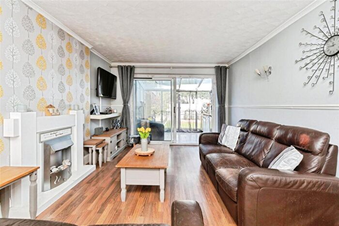 4 Bedroom Semi-Detached House For Sale In Coape Road, Bristol, BS14