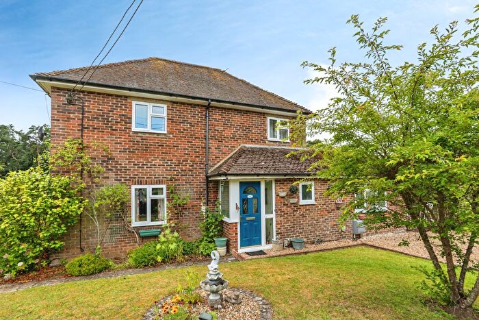 3 Bedroom Semi Detached House For Sale In Green Lane Cottages, Farnham, GU10