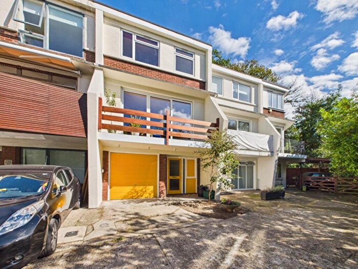 3 Bedroom Town House For Sale In Bromley, Kent, BR2