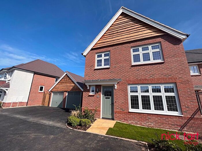 3 Bedroom Detached House To Rent In Alfred Nock Drive, Priorslee, Telford, TF2