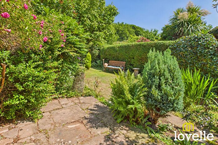 3 Bedroom Semi-Detached House For Sale In Swanland Road, Hessle, East Riding Of Yorkshire, HU13