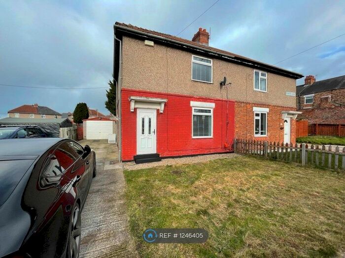3 Bedroom Semi-Detached House To Rent In Skerne Road, Stockton-On-Tees TS20