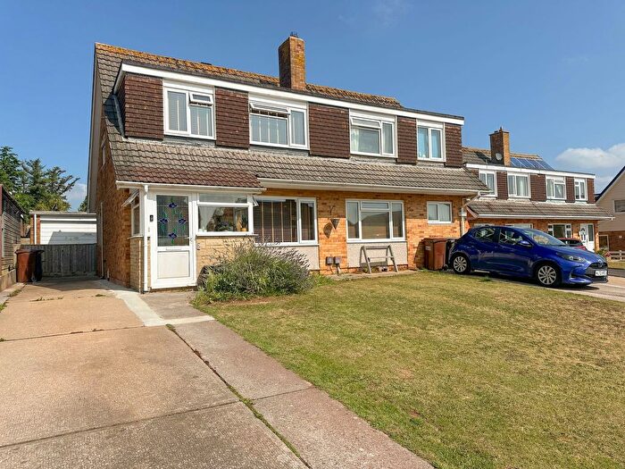 3 Bedroom Semi Detached House For Sale In Lynmouth Avenue, Paignton, TQ4