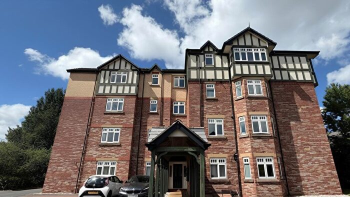 2 Bedroom Apartment To Rent In Moorland Road, Didsbury, Manchester, M20