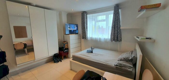 1 Bedroom Semi-Detached House To Rent In Wembley Hill Road, Middlesex, HA9