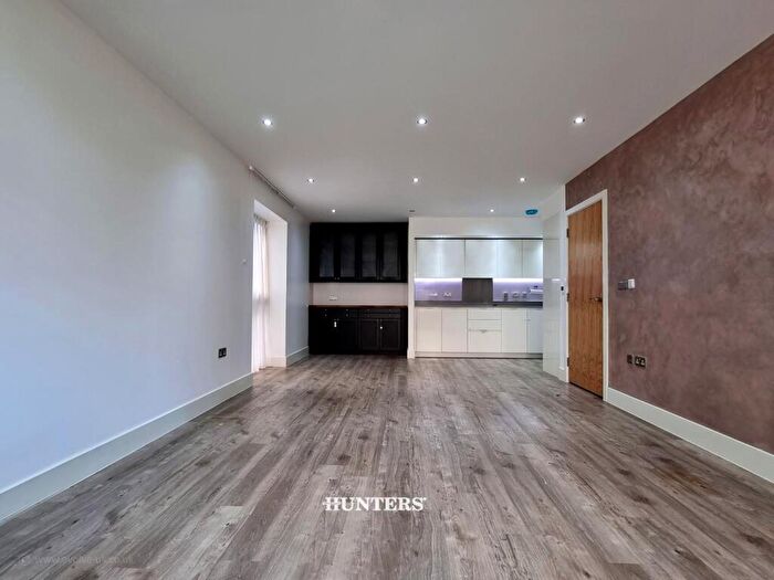3 Bedroom Flat To Rent In Lyon Road, Harrow, HA1