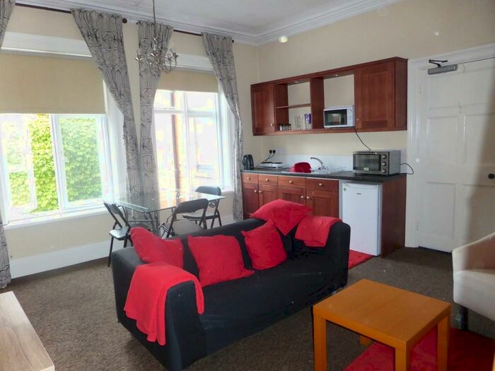 1 Bedroom Apartment To Rent In Newmarket, CB8