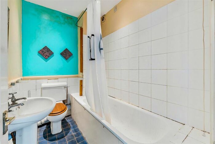 1 Bedroom Flat For Sale In Norfolk Square, Brighton, BN1