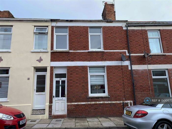 3 Bedroom Terraced House To Rent In Vale Street, Barry, CF62